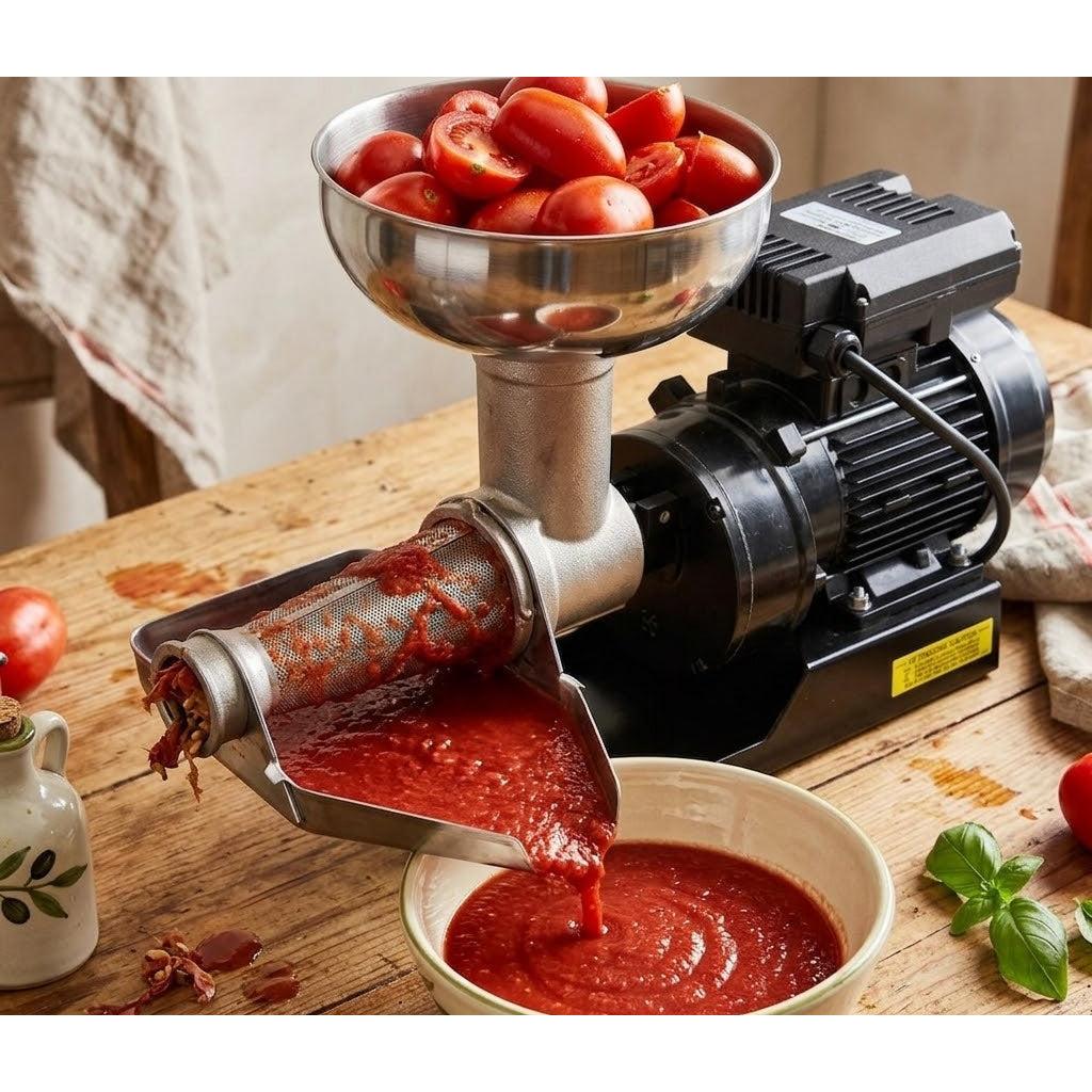 Fabio Leonardi Mr10 Latest Version USA Model, making sauce. 