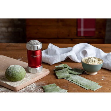Marcato Flour Dispenser Red with Spinach Pasta