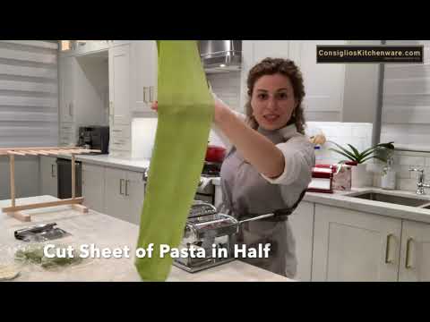 How to Make Spinach Pasta Dough with Marcato