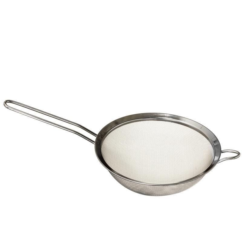Mesh Strainer 18cm — Consiglio's Kitchenware